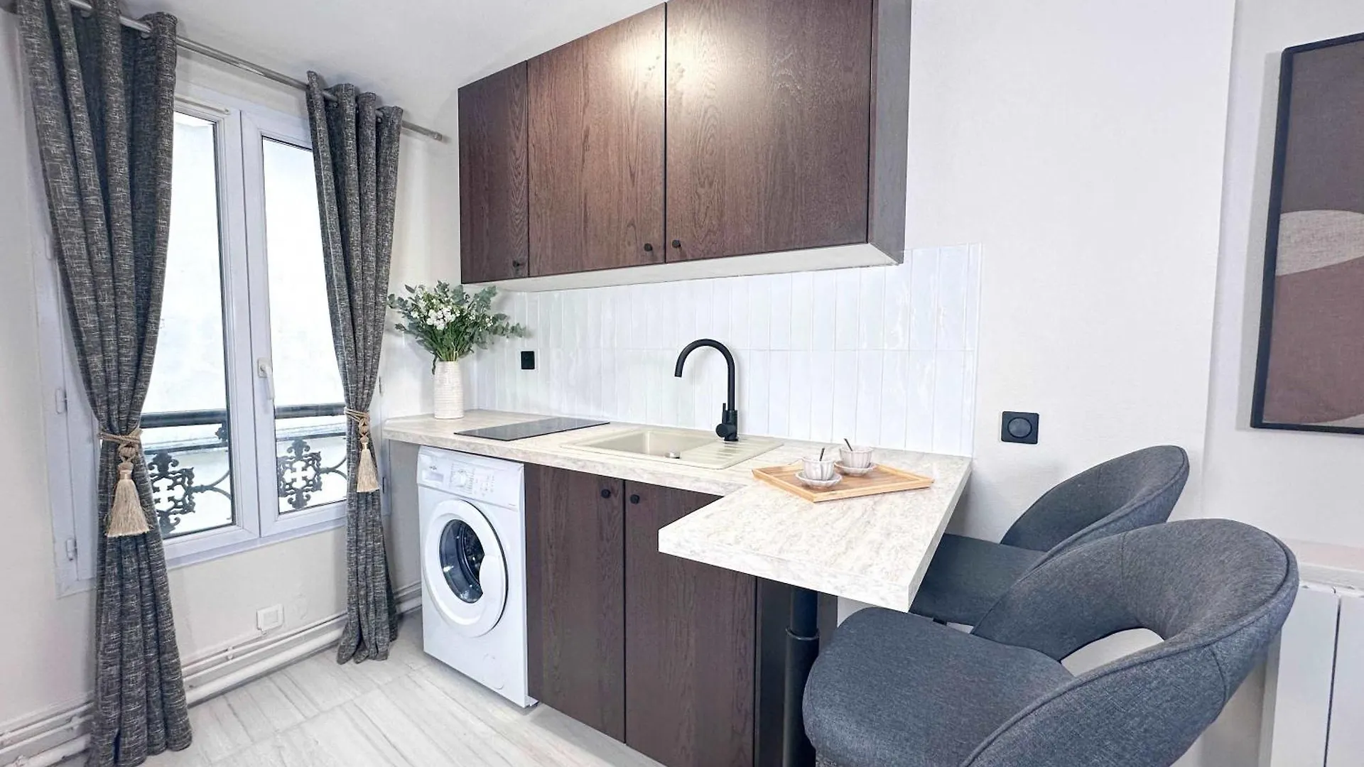 Charming Studio In Porte De Versailles 파리